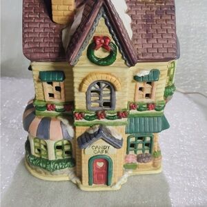 Dickens vintage collection light up Festive Candy Cafe Holiday House Decor(rare)